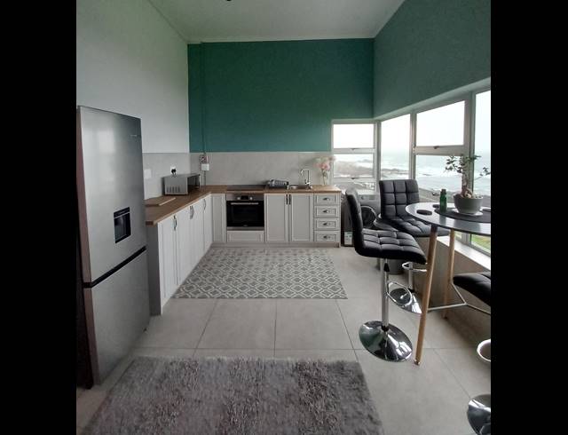 2 BEDROOM APARTMENT RENTED IN SEAVIEW